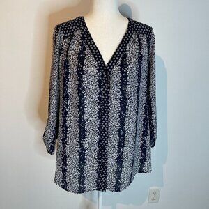 Avenue Navy & White 3/4 Sleeve Blouse size 14/16